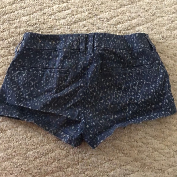 Pattern shorts - Picture 2 of 2